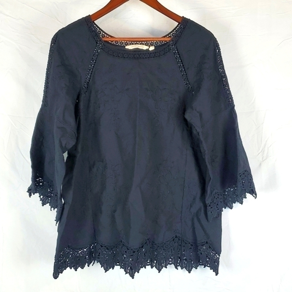 Soft Surroundings Black Floral Embroidered Crochet Hem Blouse Top